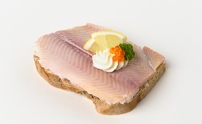 Brötchen mit geräucherter Forelle